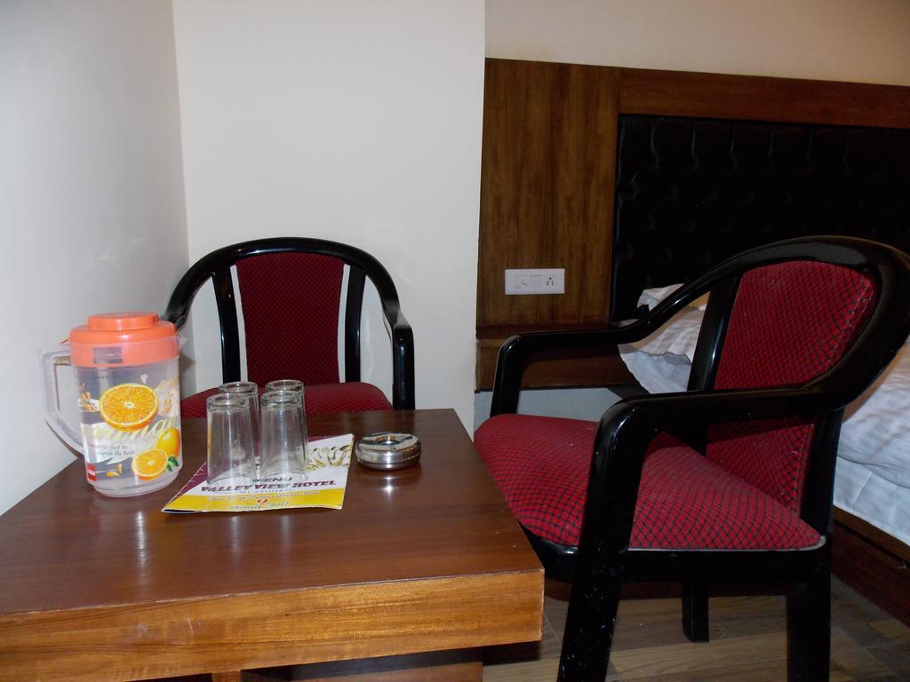 Valley View Hotel Mussoorie Exterior foto